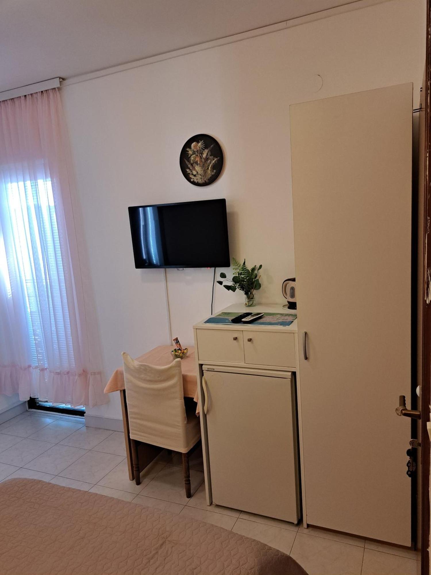 זאדאר Guest House Krsevan מראה חיצוני תמונה